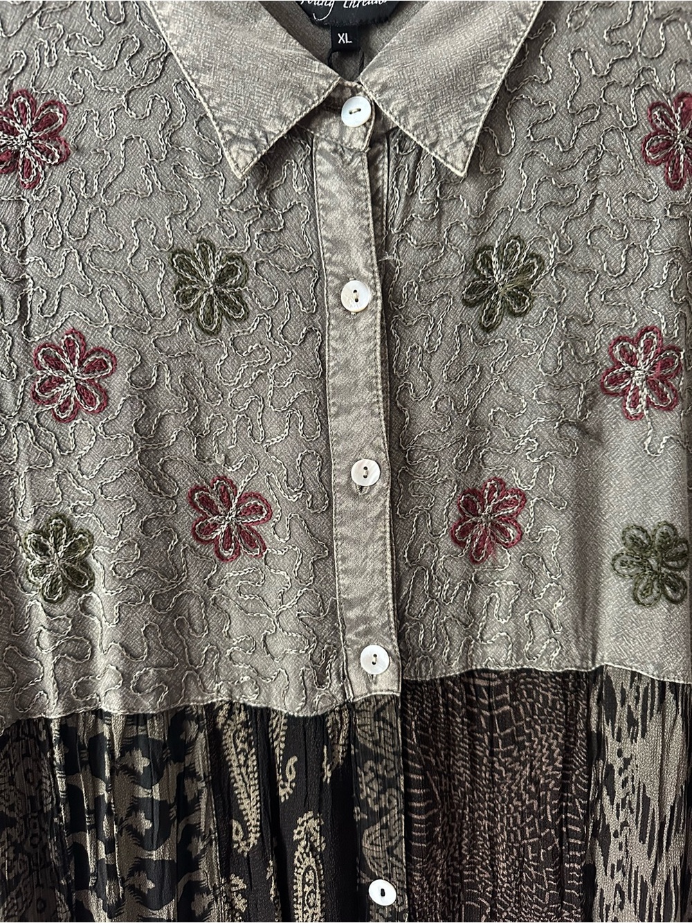 NWT Young Threads Gravel & Brown Embroidered Tunic Top - Picture 2 of 6